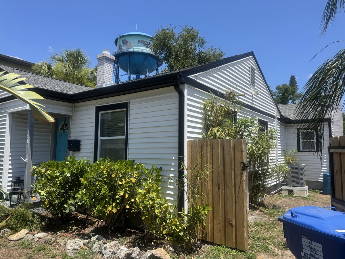 Seamless gutter installation